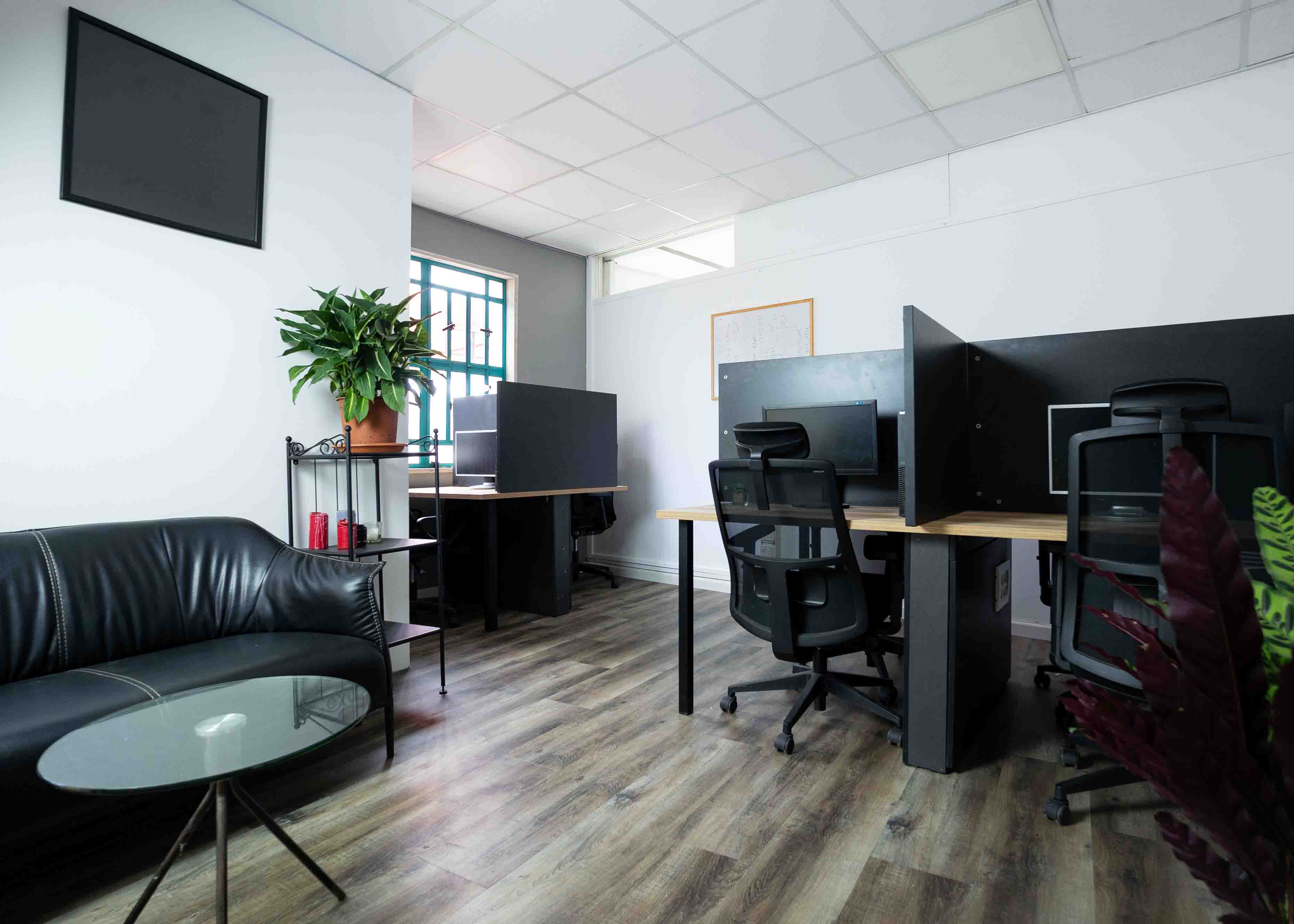 Dedicated Desk